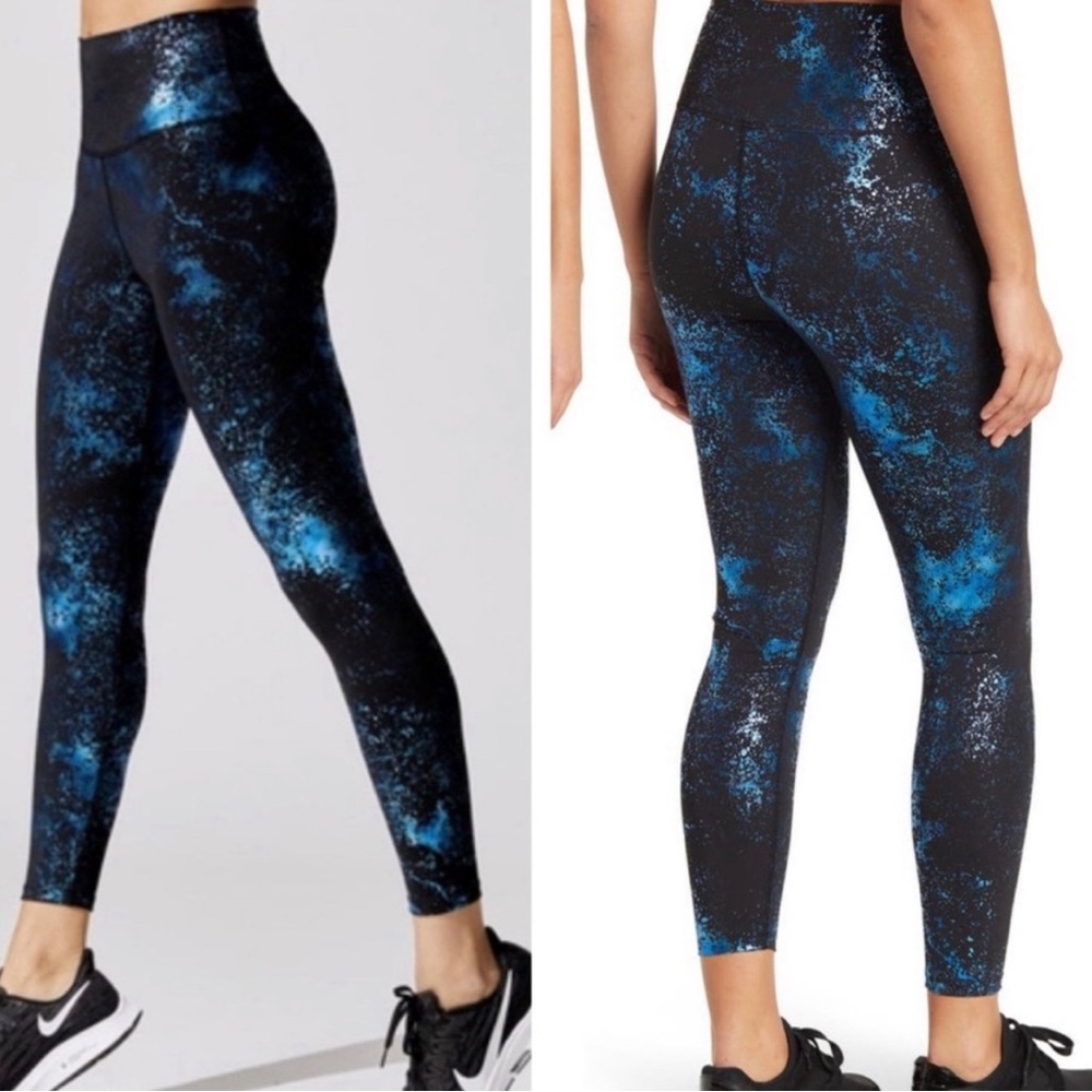 NEW WITH TAGS CARBON38 Art Foil High Rise 7/8 Leggings